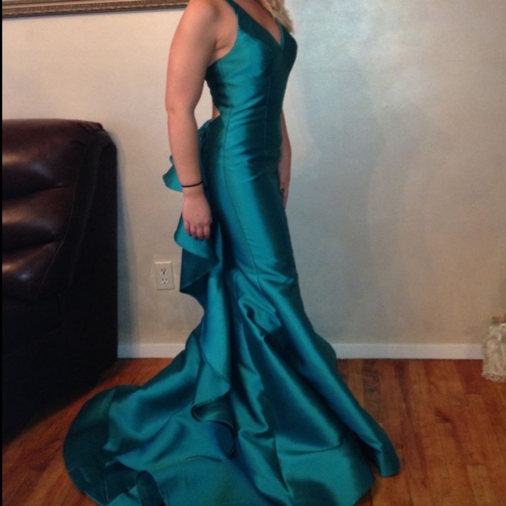 Sherri Hill 2016 Prom Dress Size 0, altered to size 2